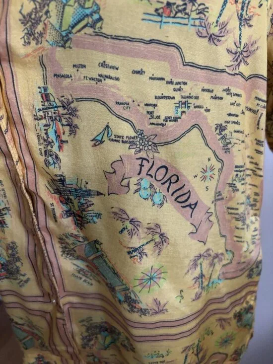 Urban Outfitters UO Gardenia Map Florida Souvenir Button Down Top Shirt Small - Picture 6 of 10